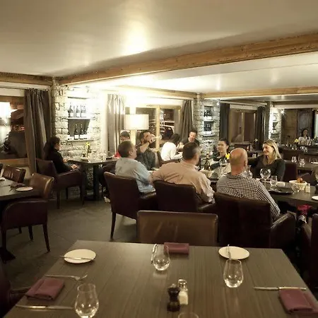 Hotel Chamois D'or