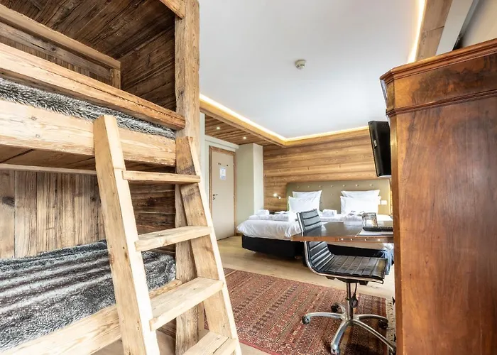 Hotel Chamois D'or 3*